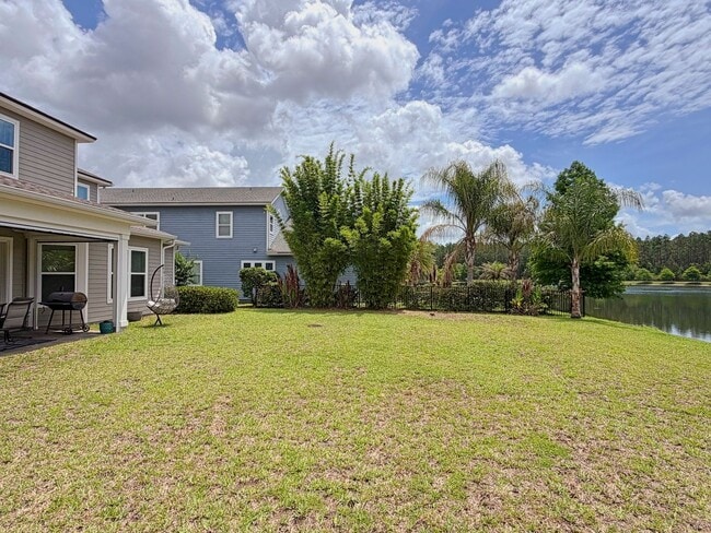 Photo - Immaculate 5 Bedroom, 3.5 Bathroom luxury home located within a prestigious gated community