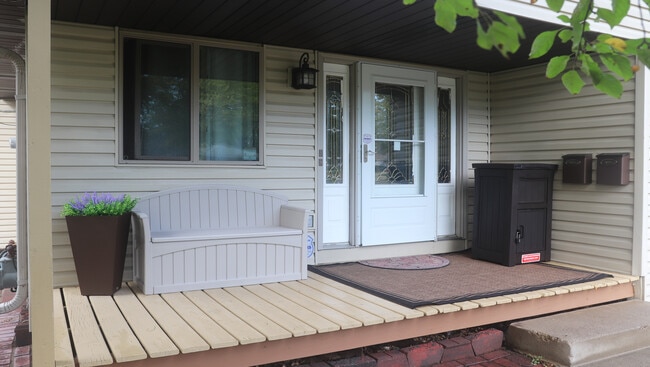 Front Entry - 6380 7th St NE Unit 1