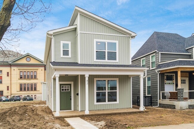 Photo - 43 Wisconsin Ave