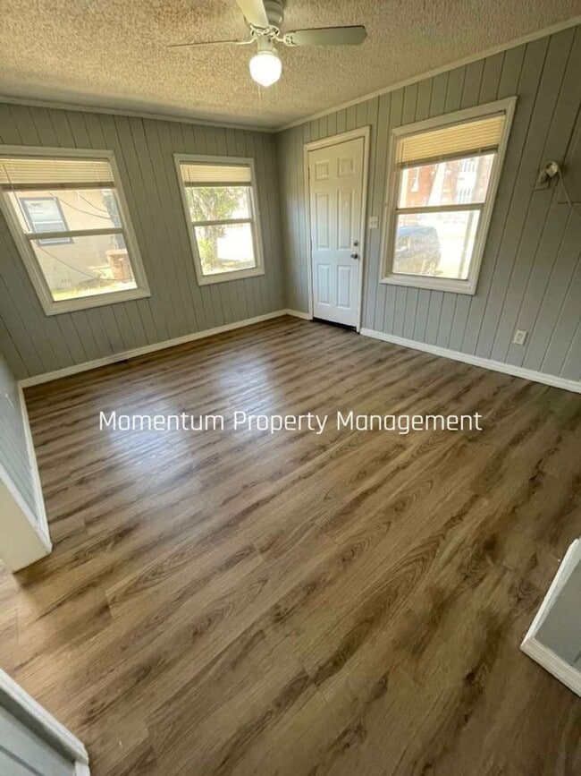 Photo - Cute & Cozy 2/1 in Mulberry!! Ready Now !!