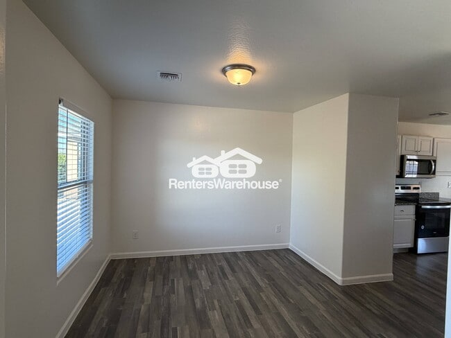 Photo - 3852 Princeton Ln