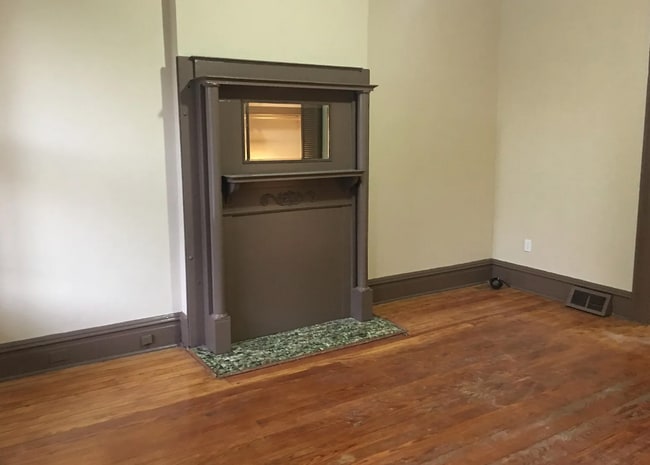 Photo - 3205 Arsenal St Unidad 3205