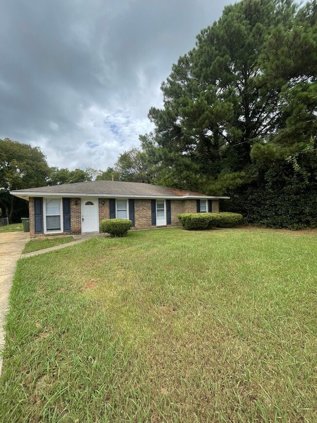 Building Photo - 1224 Zephyr Hills Dr Rental