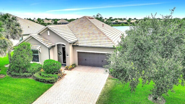 Photo - 3600 Siena Cir