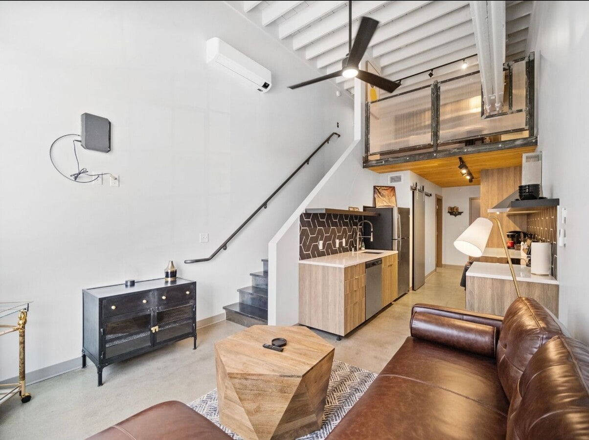 Lolo Lofts - Lolo Lofts