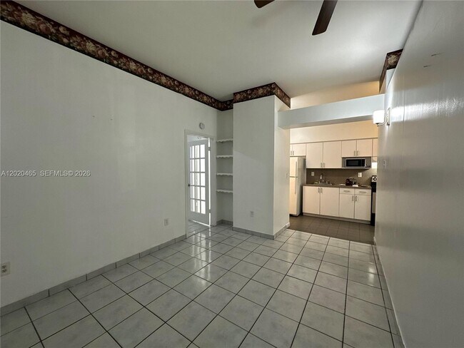 Photo - 7420 W 20th Ave Unidad 446