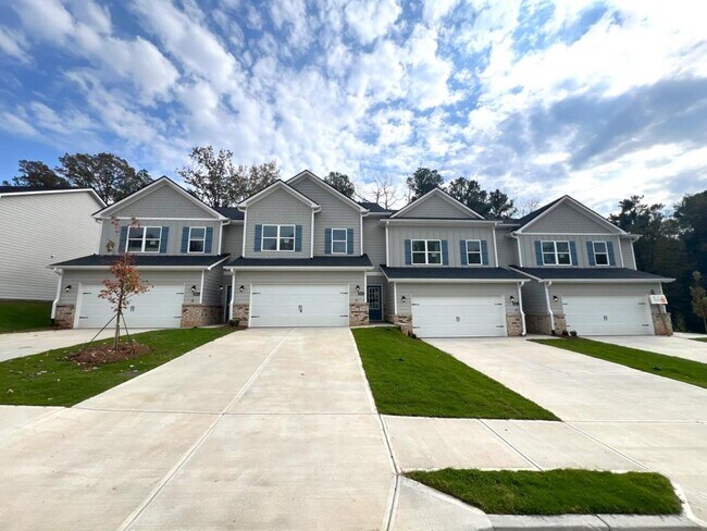 Photo - 235 Alston Ridge Dr