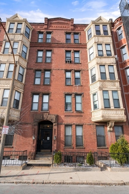 Photo - 19 Cortes St Condo Unit 10