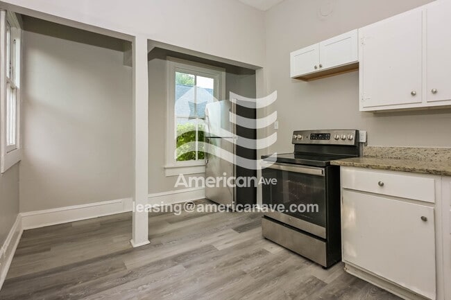Photo - 1260 Hillyer Ave