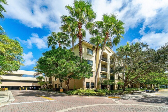 1411 Renaissance Way Unidad 411