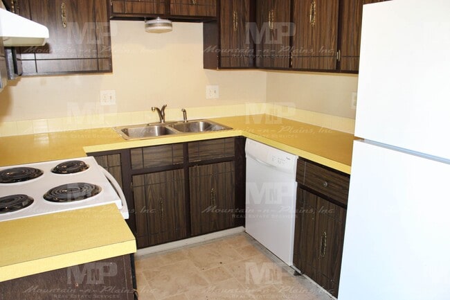 Photo - 1709 Banyan Dr