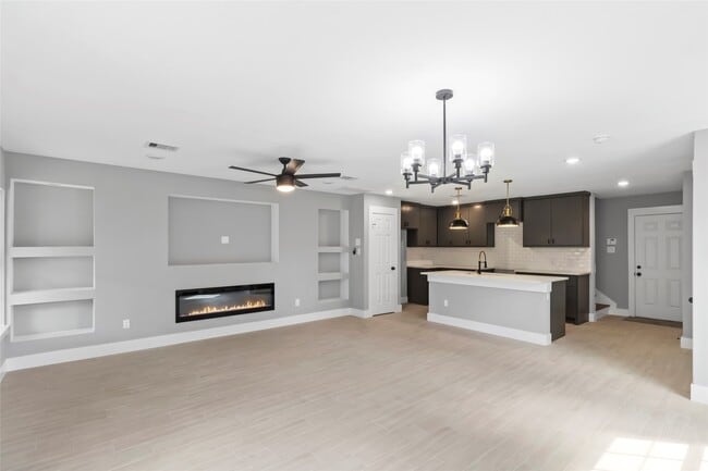 Photo - 6721 Cohn St