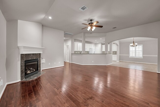 Photo - 122 Snug Harbor Dr