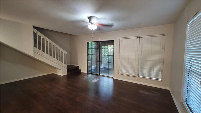 Photo - 819 SW 57 Terrace