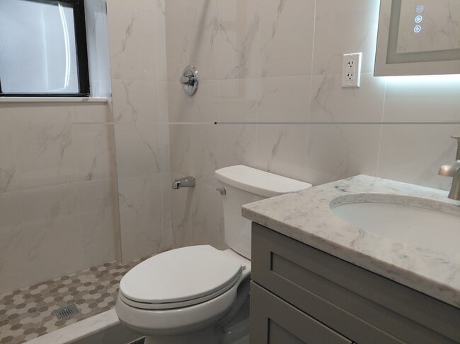 Photo - 9611 Church Ave