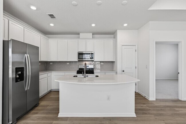 Photo - 368 Woods Ln