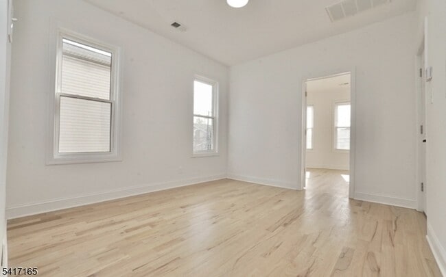 Photo - 43 Bragaw Ave