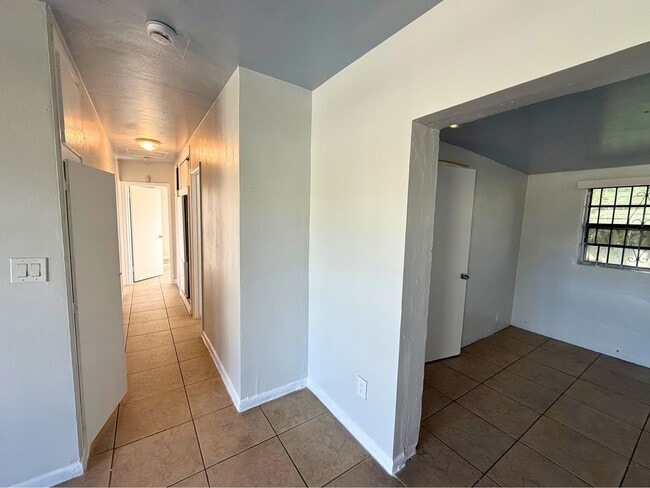 Photo - 20520 NW 24th Ct