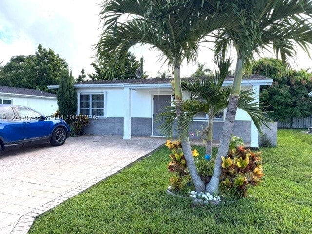 Building Photo - 2560 NW 81st Dr