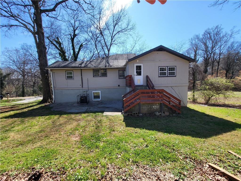 Photo - 2308 Lakewood Ave SW