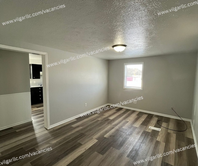 Photo - 11-11 McKinley Ave