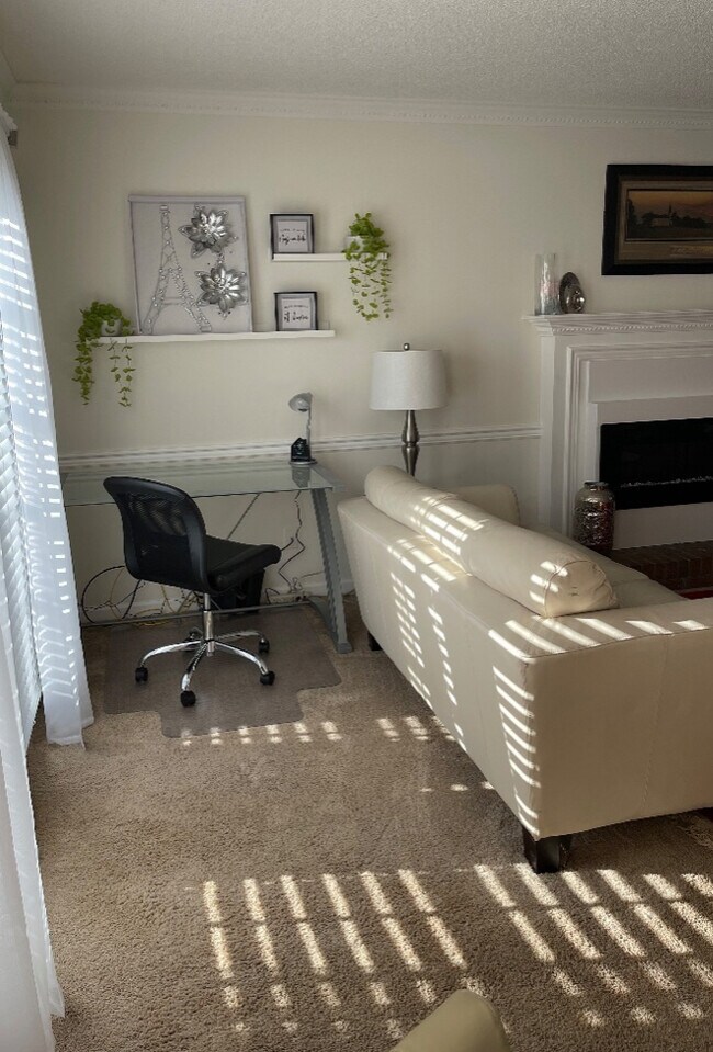 Photo - 11 Crescent Ln