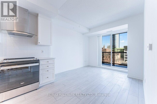 Photo - 55 Duke St W Unité 309