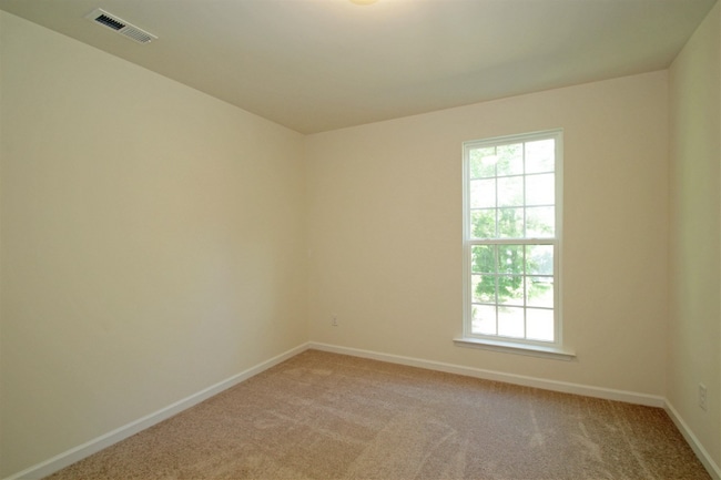 Photo - 106 Barbee Rd