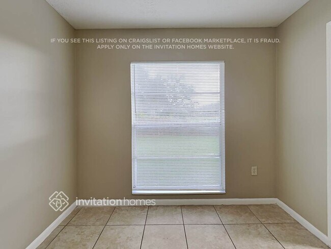 Photo - 607 Barkfield St