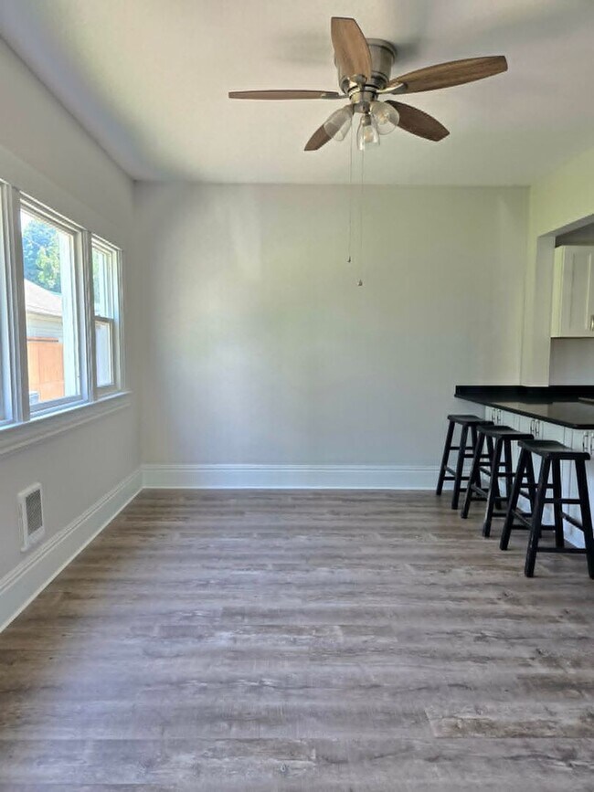 Photo - Aberdeen - updated 3 bedroom, 1.5 bath home for RENT!