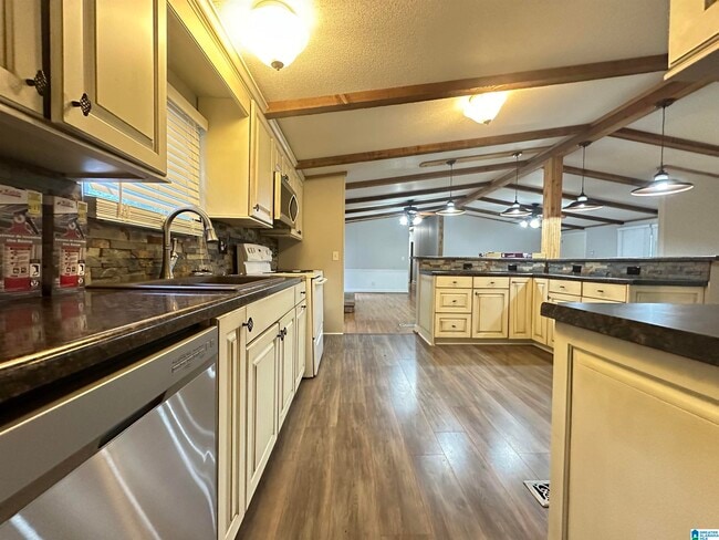 Photo - 705 Bagley Dr