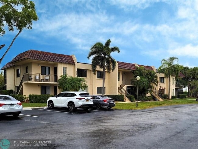 Photo - 16491 Blatt Blvd Unit 201