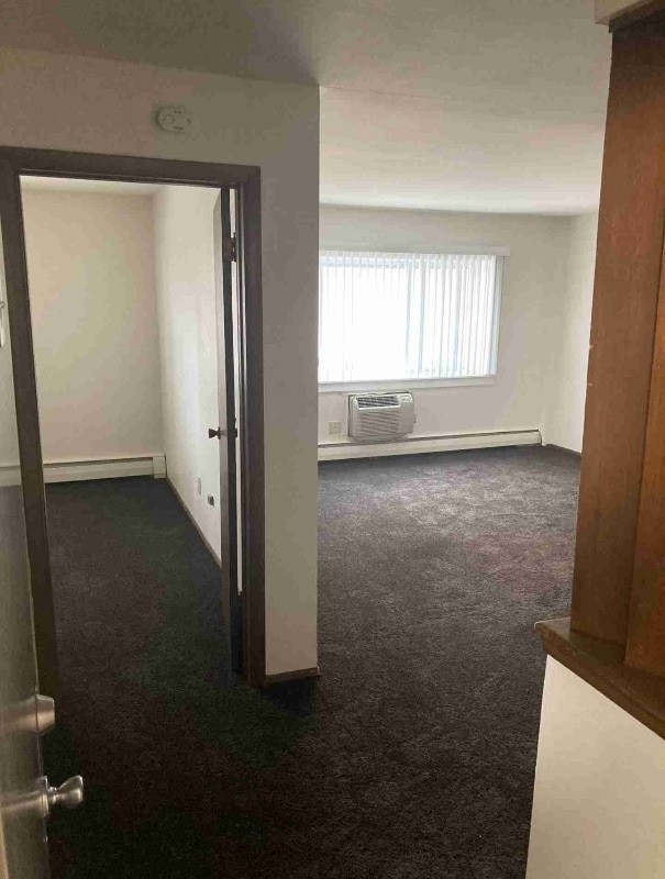 Photo - 2919 W Wisconsin Ave