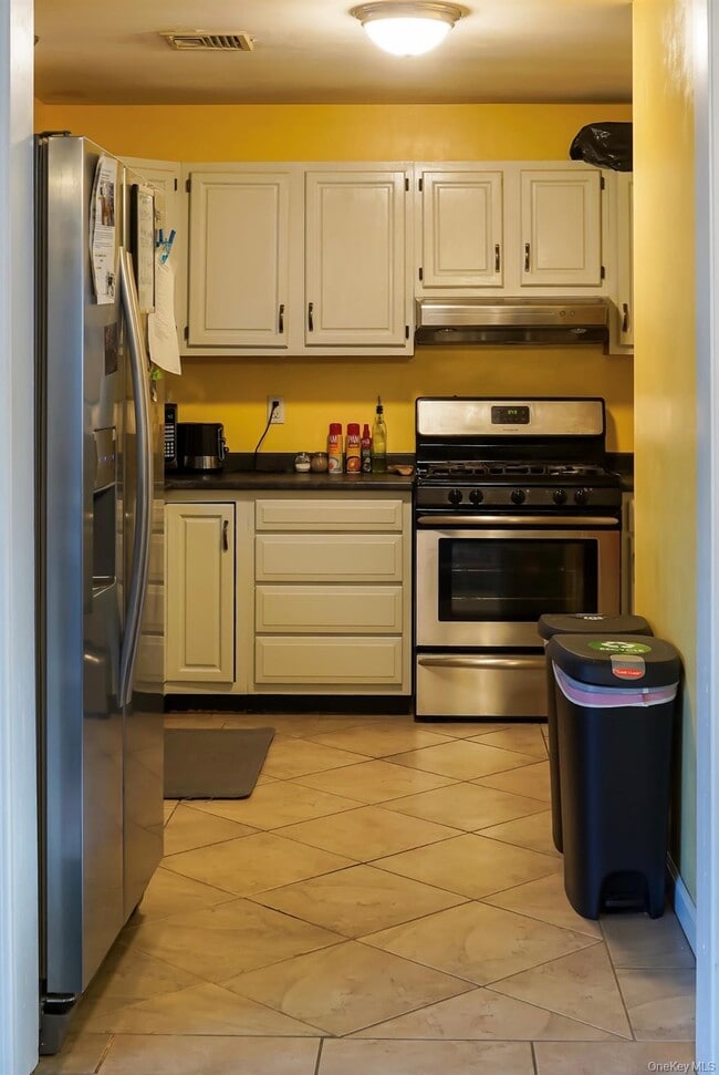 Photo - 104 Zugibe Ct