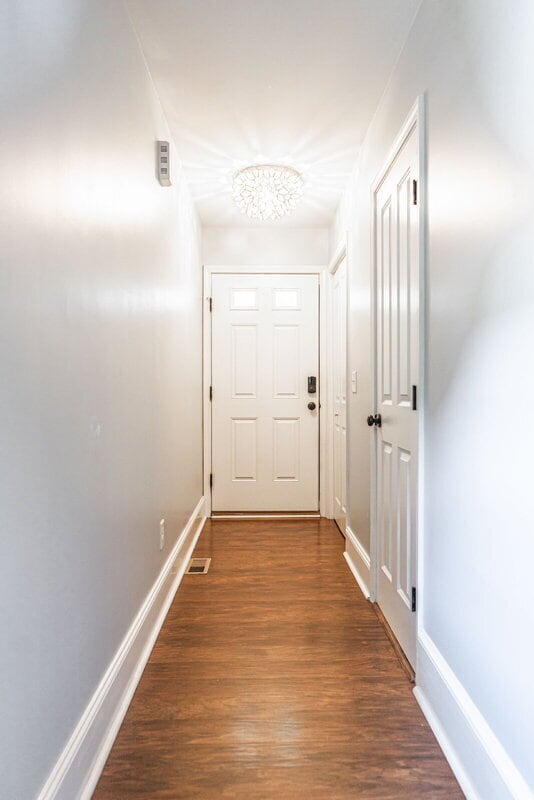 Photo - 555 N Saylor St
