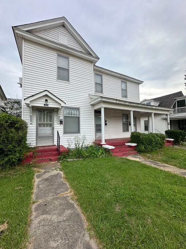 Photo - 1525 Noble St