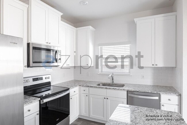 Photo - 337 Bearman Dr