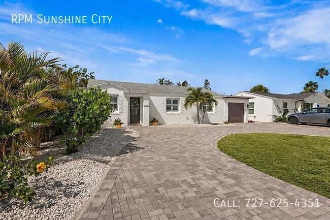 Photo - 14024 N Bayshore Dr