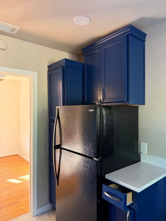 Photo - For Rent: Updated 2 Bed / 1 Bath Home in West Sacramento