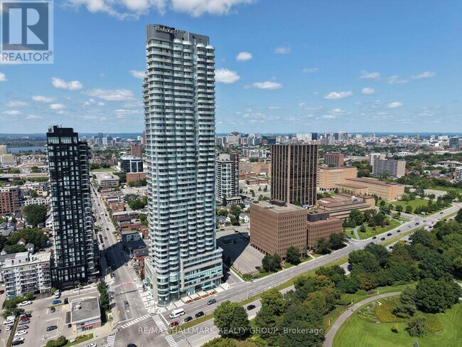 Photo - 805 Carling Ave Unit 709