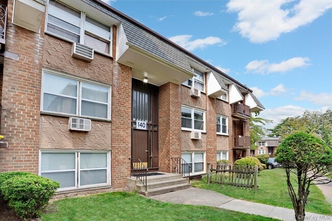 Photo - 140D Kearsing Pkwy Condo Unit D