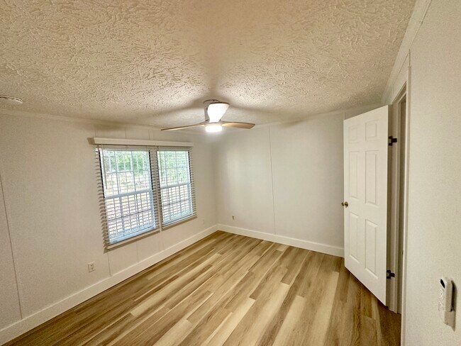 Photo - 79 Cherokee Farms Rd