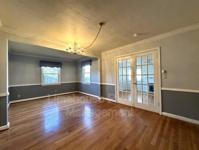 Photo - 7744 Castleton Pl