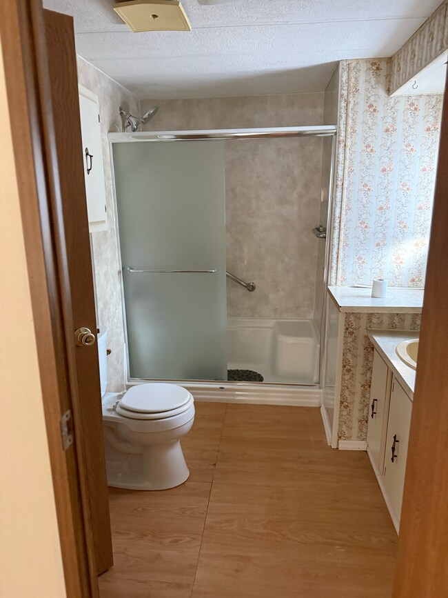 Photo - 14 Clifton Manor Dr