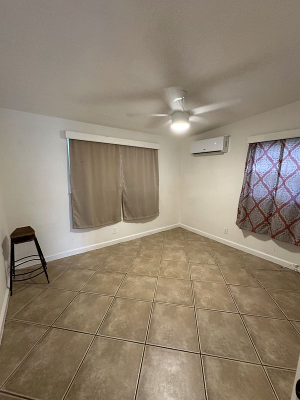 Photo - 4719 S 88th St