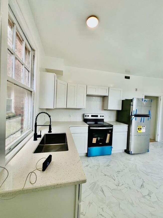 7607 Ogontz Ave
