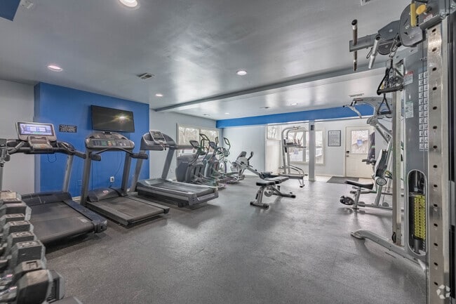 Gimnasio - Orchard of Landen