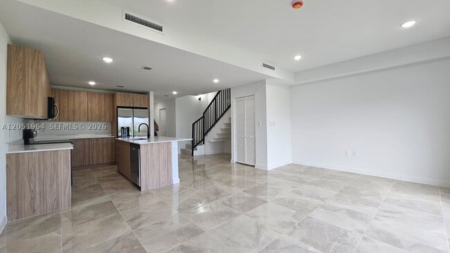 Photo - 1305 NW 4th Ave