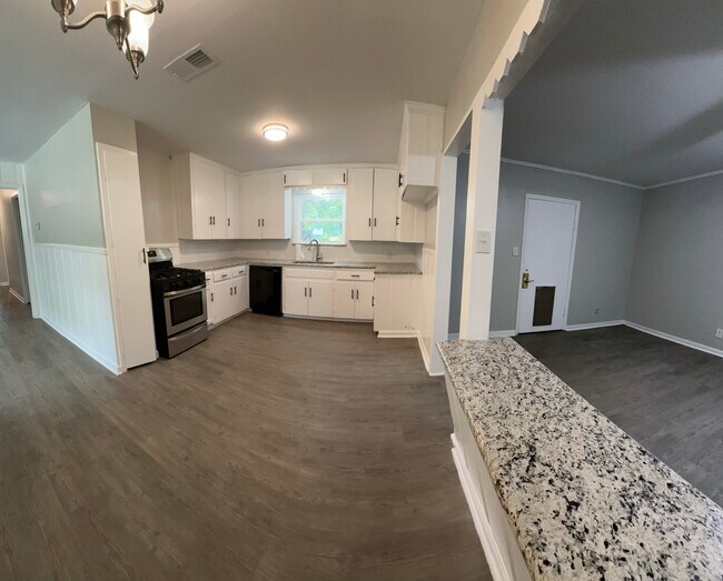 516 W Point Tap Rd