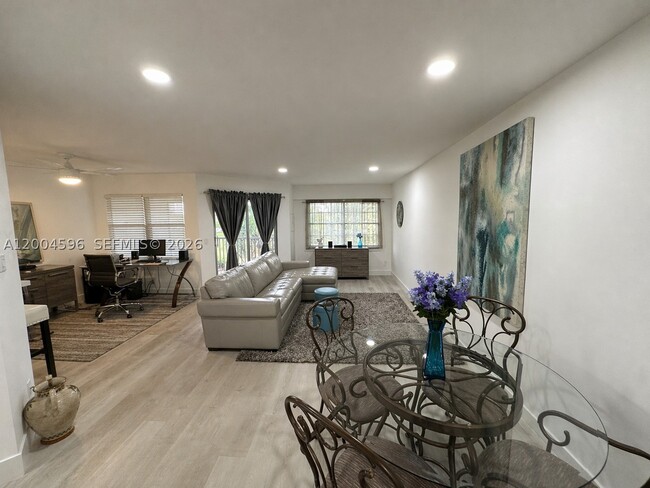12650 SW 6th St Unit 412K